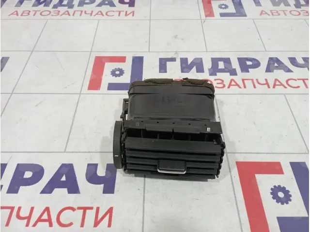 Дефлектор воздушный центральный левый Toyota Avensis (T250) 55064-05010