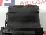 Дефлектор воздушный центральный левый Toyota Avensis (T250) 55064-05010