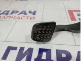 Педаль сцепления Toyota Avensis (T250) 31301-05070