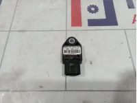 Датчик AIR BAG Toyota Avensis (T250) 89833-05010