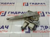 Стеклоподъемник электрический задний правый Toyota Avensis (T250) 69830-05100