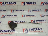 Замок двери передней левой Toyota Avensis (T250) 69040-02151