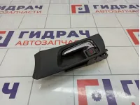 Ручка двери внутренняя передняя левая Toyota Avensis (T250) 69206-05040-B0