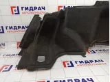 Обшивка багажника правая Toyota Avensis (T250) 64721-05050-C1