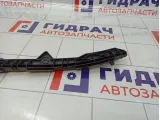 Направляющая заднего бампера левая Toyota Avensis (T250) 52576-05030