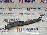 Пыльник переднего правого крыла Toyota Avensis (T250) 53866-05020