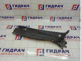 Решетка стеклоочистителя левая Toyota Avensis (T250) 55782-05041