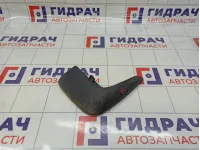 Брызговик задний правый Toyota Avensis (T250)