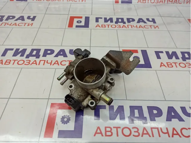 Заслонка дроссельная механическая Toyota Avensis (T250) 22210-0D130