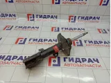 Амортизатор передний левый Toyota Avensis (T250) 48520-09A70