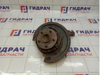 Кулак поворотный задний правый Toyota Avensis (T250) 42304-05100