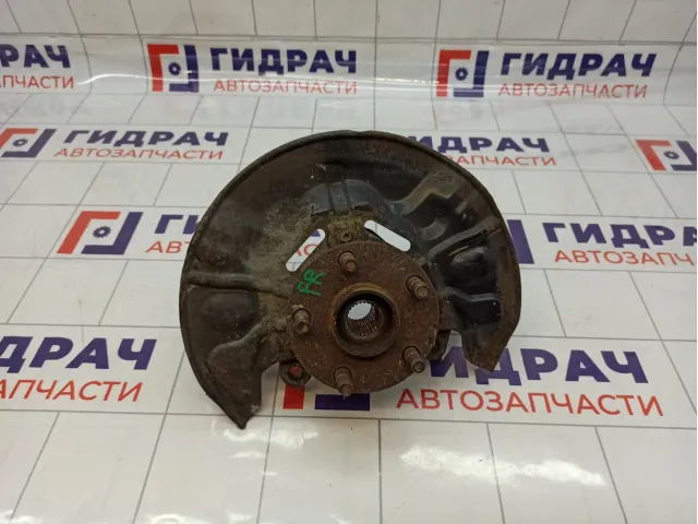 Кулак поворотный передний правый Toyota Avensis (T250) 43211-05051