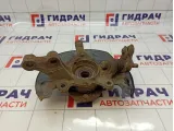 Кулак поворотный передний правый Toyota Avensis (T250) 43211-05051