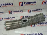Решетка радиатора Toyota Avensis (T250) 53100-05060-B0