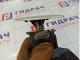 Форсунка омывателя фары правая Toyota Avensis (T250) 85207-05010