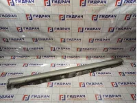 Накладка на порог наружная левая Toyota Avensis (T250) 75852-05902