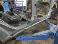 Порог со стойкой правый Toyota Avensis (T250) .