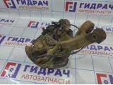 Кулак поворотный задний левый Toyota Avensis (T250) 4230505100. Замят кожух.