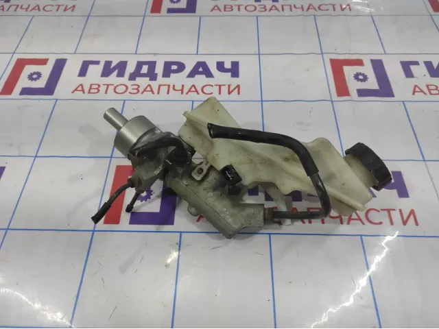 Цилиндр тормозной главный Toyota Avensis (T250) 4720105110.