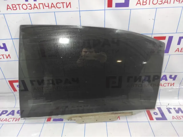 Стекло двери задней левой Toyota Avensis (T250) 6810405100.