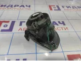 Фара противотуманная левая Toyota Avensis (T250) 8122005060. Сломано крепление.