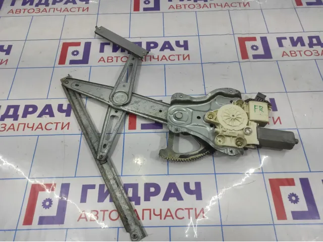Стеклоподъемник электр. передний правый Toyota Avensis (T250) 6981005050.