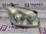 Фара правая Toyota Avensis (T250) 8113005194. Дефект.