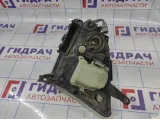 Фара правая Toyota Avensis (T250) 8113005194. Дефект.