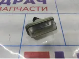 Фонарь подсветки номера Toyota Avensis (T250) 8127005040.