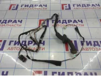 Проводка (коса) двери задней левой Toyota Avensis (T250) 8215405170.