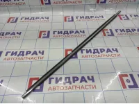 Накладка стекла заднего правого Toyota Avensis (T250) 7573020290. Хром.