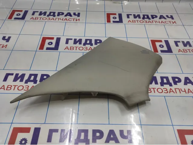 Обшивка стойки задней правой верхняя Toyota Avensis (T250) 6247105090B0.