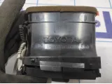 Дефлектор воздушный центральный левый Toyota Avensis (T250) 5506405010.