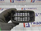 Дефлектор воздушный центральный правый Toyota Avensis (T250) 5506305040.