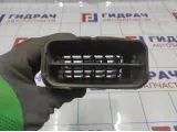 Дефлектор воздушный правый Toyota Avensis (T250) 5566005090.