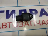 Датчик AIR BAG Toyota Avensis (T250) 8983305010.