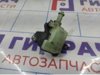 Активатор замка крышки бензобака Toyota Avensis (T250) 7703005010.