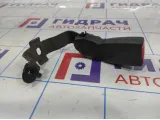 Ответная часть ремня безопасности Toyota Avensis (T250) 7338005012. Задняя правая.