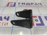 Кронштейн двигателя передний Toyota Avensis (T250) 123110D090.