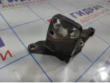 Кронштейн двигателя правый Toyota Avensis (T250) 123150D040.