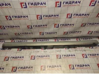 Накладка на порог (наружная) Toyota Avensis (T250) 7585205010. Левая.