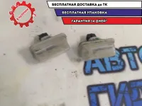 Фонарь подсветки номера Toyota Avensis 2008