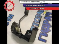 Педаль газа Toyota Avensis 2008