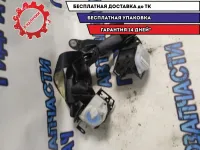 Ремень безопасности задний Toyota Avensis 2008