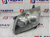 Фара левая Toyota Avensis 8117005240