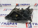 Фара правая Toyota Avensis 8113005240