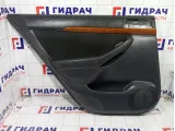 Обшивка двери задней левой Toyota Avensis 6764005A30B1