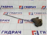 Замок двери передней левой Toyota Avensis 6904002152