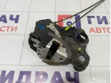 Замок двери передней правой Toyota Avensis 6903002162