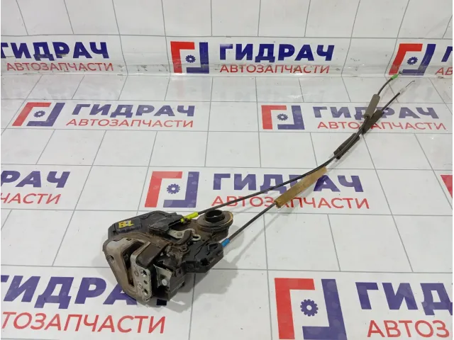 Замок двери задней левой Toyota Avensis 6906002102